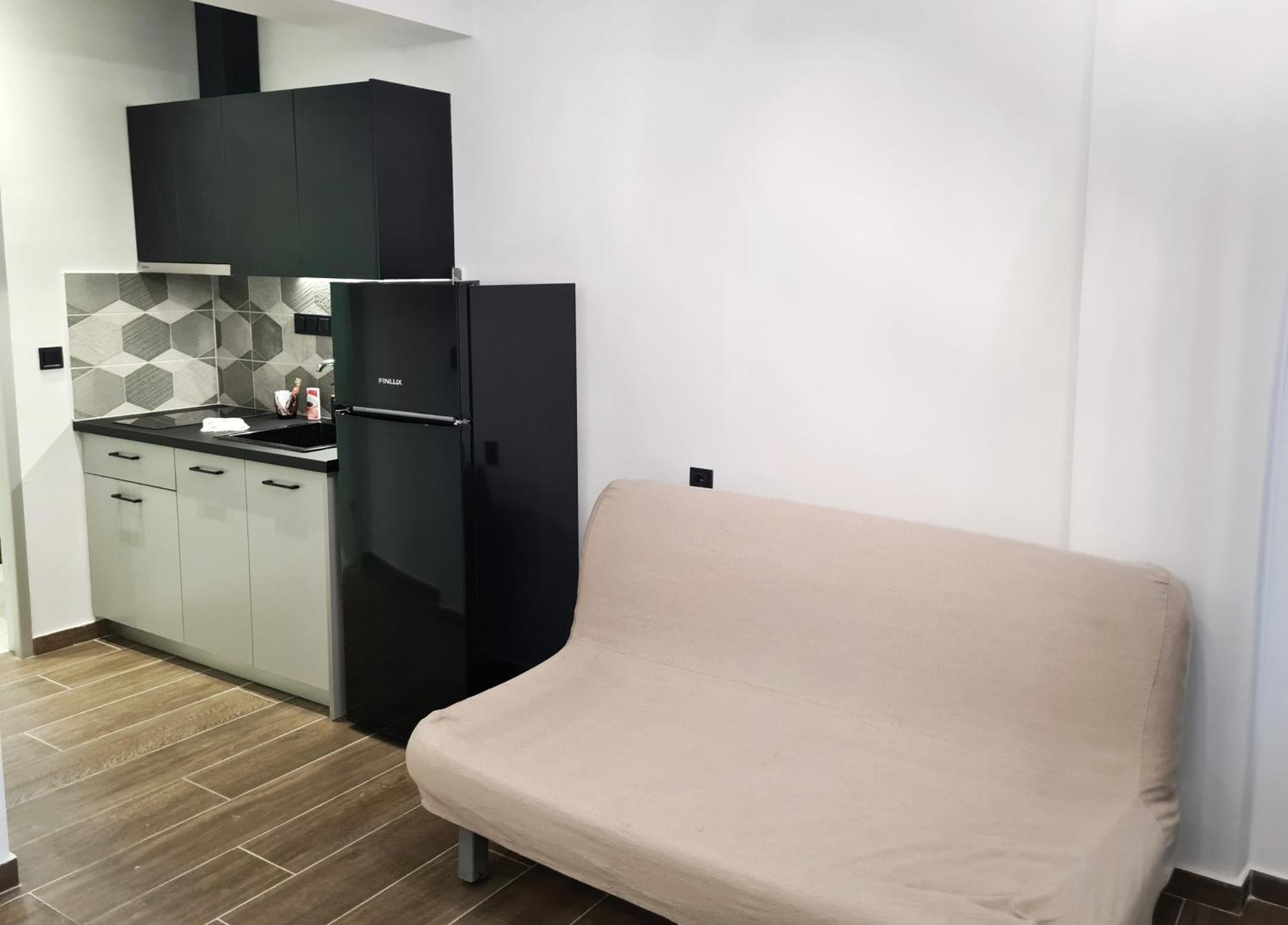 Agnanti-Apartments B Nikíti Eksteriør bilde