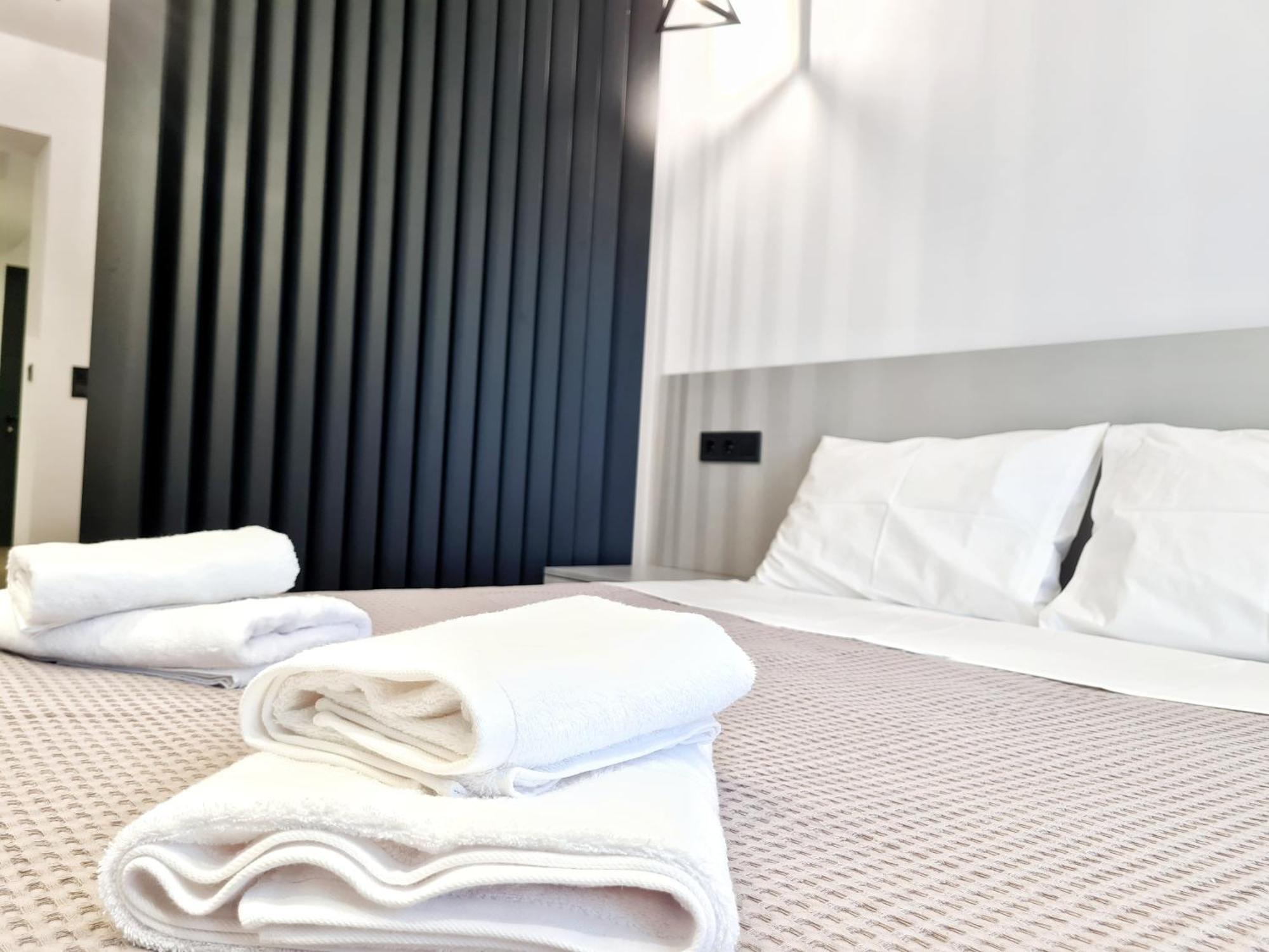 Agnanti-Apartments B Nikíti Eksteriør bilde